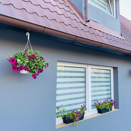 Apartamenty Pod Wieza 1 Олштинек Екстериор снимка