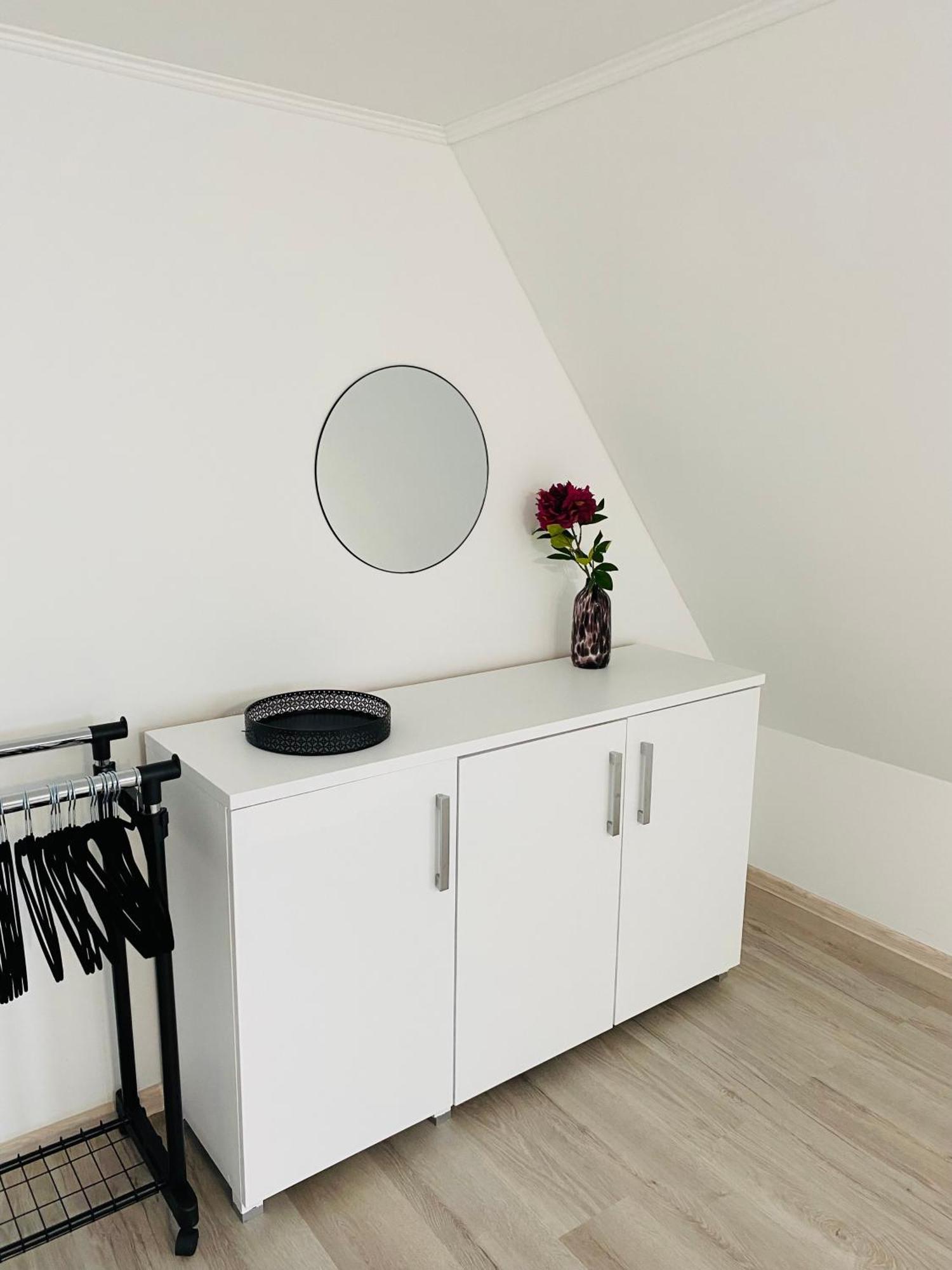 Apartamenty Pod Wieza 1 Олштинек Екстериор снимка