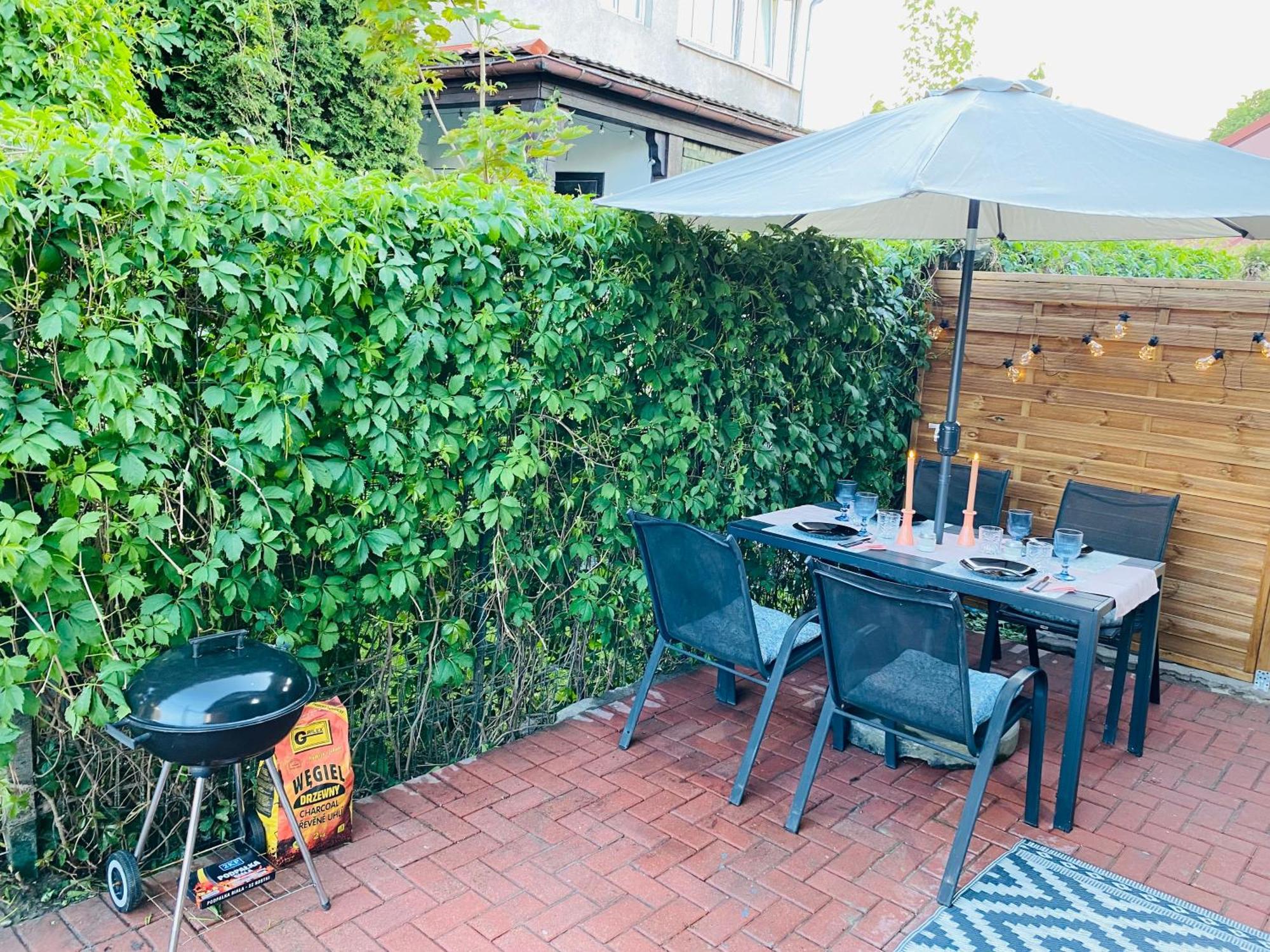 Apartamenty Pod Wieza 1 Олштинек Екстериор снимка